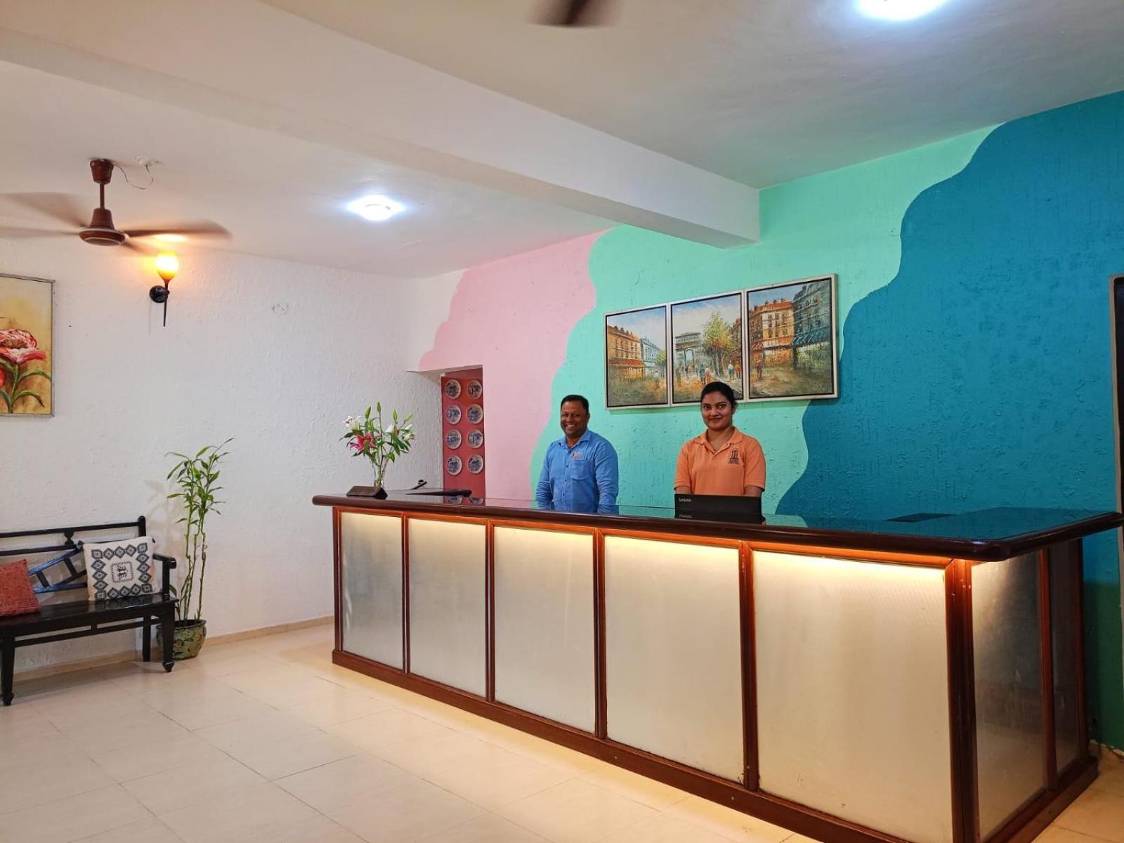 Hotel Colonia Santa Maria à Baga Extérieur photo